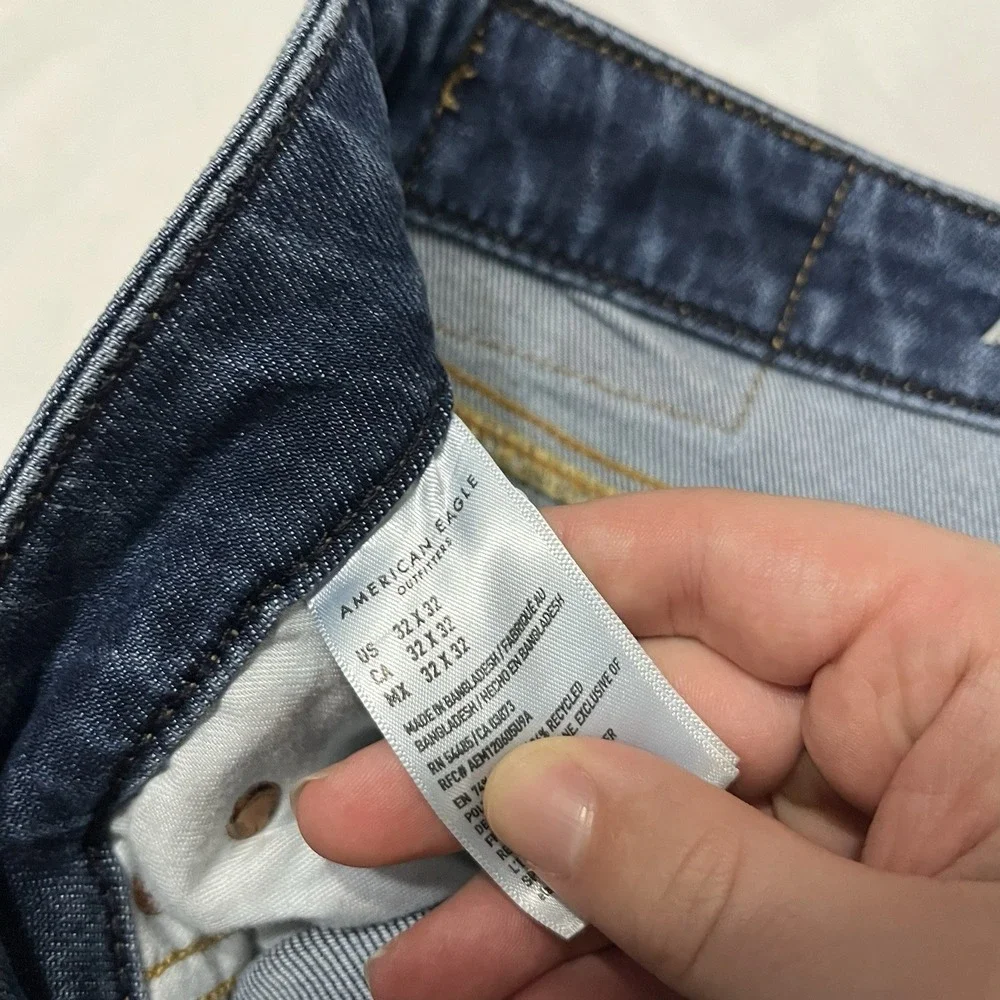 American Eagle Jeans Mens Size 32x32 Original Boot Cut Blue Denim Western Y2K